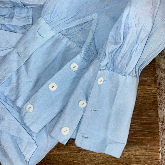 Stunning Mille Resort Ruffle Blouse - Picture 7 of 8